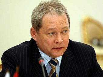 Глава Минрегиона Басаргин: «Граждане, реформируйте ЖКХ! А то так и будем поливать друг друга тем, что течет по трубам» Уполномоченный по правам человека в Калужской области