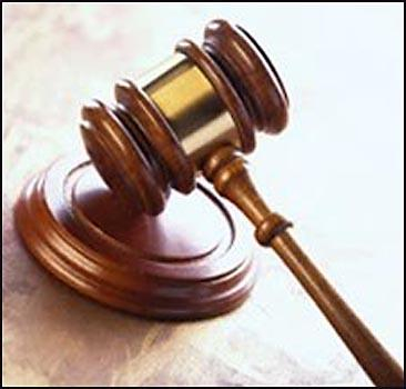 Госдума одобрила закон о запрете главам муниципальных образований принимать на службу родственников Уполномоченный по правам человека в Калужской области