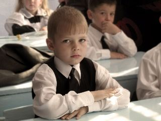 В третьем чтении принят закон о приоритете при зачислении в школу для детей, проживающих рядом с ней Уполномоченный по правам человека в Калужской области