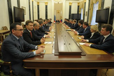 Владимир Путин представил новый состав кабинета министров Уполномоченный по правам человека в Калужской области