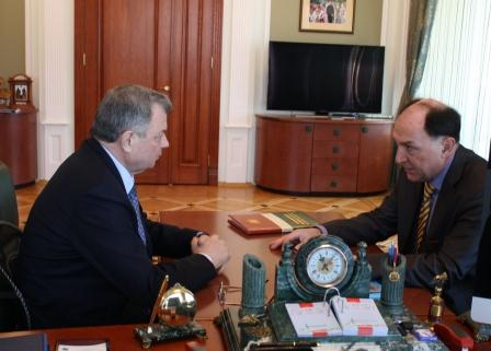 Встреча губернатора Анатолия Артамонова и уполномоченного по правам человека Уполномоченный по правам человека в Калужской области