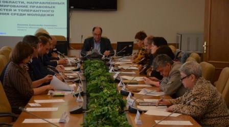 Координационный совет при губернаторе обсудил меры по развитию правовой грамотности населения региона Уполномоченный по правам человека в Калужской области
