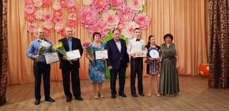 «Дом, где согреваются сердца» - Полотняно-Заводской детский дом-интернат празднует свой полувековой юбилей Уполномоченный по правам человека в Калужской области
