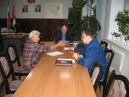«Осенние встречи»: калужский Уполномоченный провел личные приемы для жителей районов Уполномоченный по правам человека в Калужской области