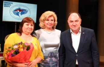Калужский журналист Татьяна Петрова награждена медалью Уполномоченногопо правам человека в Российской Федерации «Спешите делать добро» Уполномоченный по правам человека в Калужской области