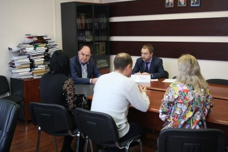 Жильцы новостроек возмущены: под окнами дома строится автомойка Уполномоченный по правам человека в Калужской области