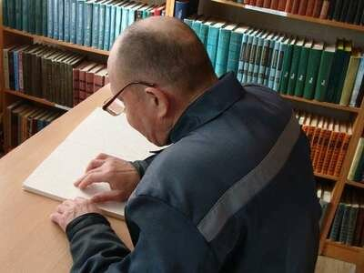 Что любят почитать на нарах? Уполномоченный по правам человека в Калужской области