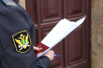 Сообщите судебным приставам откуда пришли деньги, чтобы их не списали Уполномоченный по правам человека в Калужской области