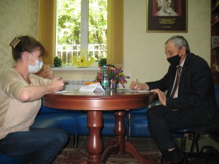 В Калужской области продолжается реализация социального проекта «Повышение доступности правовой помощи для граждан с ограниченными возможностями здоровья» Уполномоченный по правам человека в Калужской области