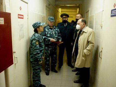 Уполномоченный по правам человека в Калужской области Юрий Зельников посетил следственный изолятор № 2 Уполномоченный по правам человека в Калужской области