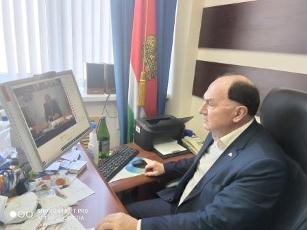 Региональные омбудсманы обменялись опытом по вопросам беженцев Уполномоченный по правам человека в Калужской области