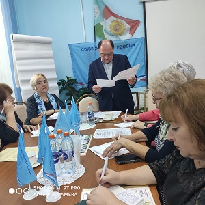 Юрий Зельников принял участие в семинаре и выступил перед председателями районных женсоветов Калужской области по теме: «Правовые аспекты поддержки семей мобилизованных жителей области» Уполномоченный по правам человека в Калужской области