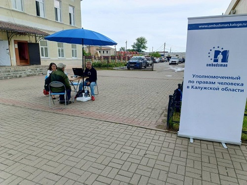 Бесплатные юридические консультации для всех желающих прошли в Козельске! Уполномоченный по правам человека в Калужской области