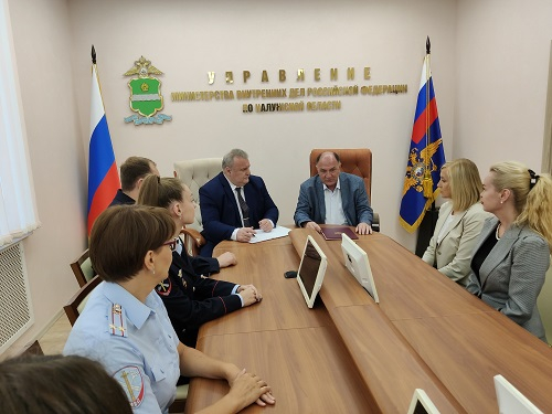 Подписано соглашение о взаимодействии Уполномоченного по правам человека в Калужской области и Управления Министерства внутренних дел РФ по Калужской области Уполномоченный по правам человека в Калужской области