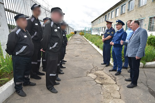 Уполномоченный проверил исправительную колонию №5 в Сухиничах Уполномоченный по правам человека в Калужской области