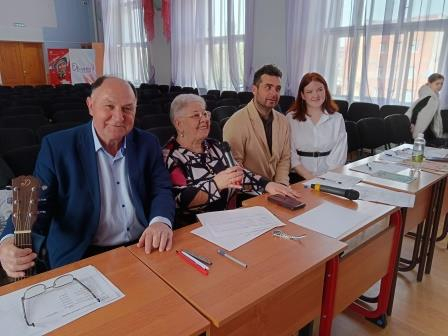 Калужский омбудсман Юрий Зельников выступил на фестивале бардовской песни Уполномоченный по правам человека в Калужской области