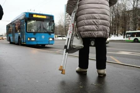 ВЫСАДКА ИНВАЛИДА, НЕ ОПЛАТИВШЕГО ПРОЕЗД, ИЗ ОБЩЕСТВЕННОГО ТРАНСПОРТА - НЕПРАВОМЕРНА Уполномоченный по правам человека в Калужской области