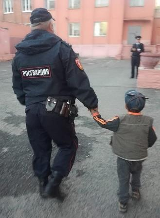 Сотрудник органов внутренних дел, являющийся отцом, может быть освобожден от выполнения служебных обязанностей в связи с необходимостью ухода за больным ребенком Уполномоченный по правам человека в Калужской области