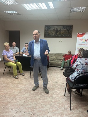 Юрий Зельников встретился с жителями Курской области, размещенными в Малоярославецком районе Уполномоченный по правам человека в Калужской области