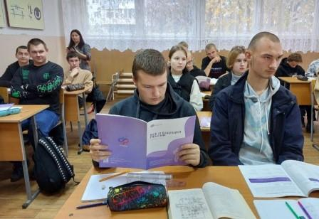 В Отделении СФР по Калужской области стартовала образовательная кампания по повышению пенсионной и социальной грамотности Уполномоченный по правам человека в Калужской области