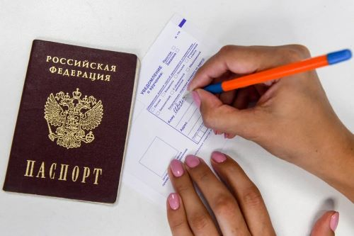 Жительнице Боровска оказано содействие в признании гражданином России Уполномоченный по правам человека в Калужской области