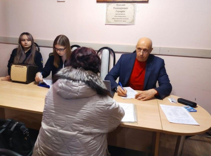 13 жителей — десятки вопросов: итоги юридического приема Уполномоченный по правам человека в Калужской области