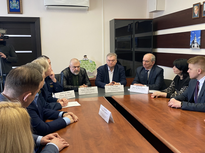 С рабочим визитом Калужскую область посетил Кирилл Кабанов Уполномоченный по правам человека в Калужской области