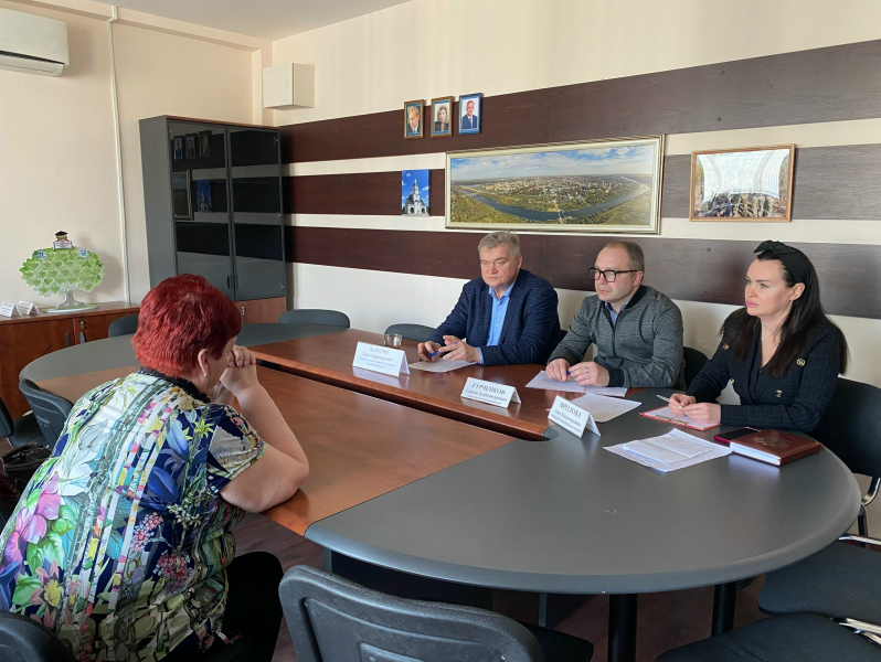 «А Вы сможете помочь?»: первый личный прием на посту правозащитника Уполномоченный по правам человека в Калужской области